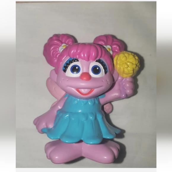 : Lot of 16 Hasbro Sesame Street toy Figures plastic  2.5" to 3" & plush toys - Picture 11 of 17